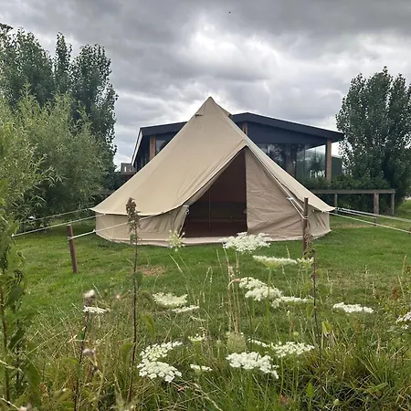 Campo de lujo Castlefest Bell Tent *