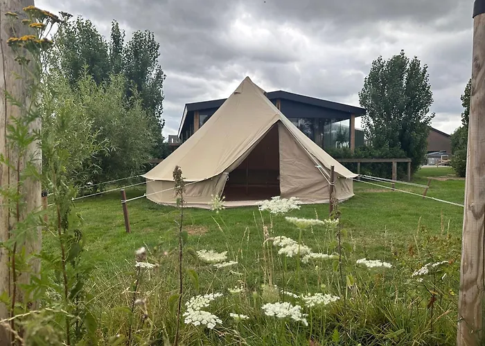 Campo de lujo Castlefest Bell Tent *